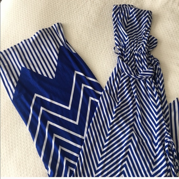 Blue & White Chevron Strapless Jumpsuit - Picture 3 of 6